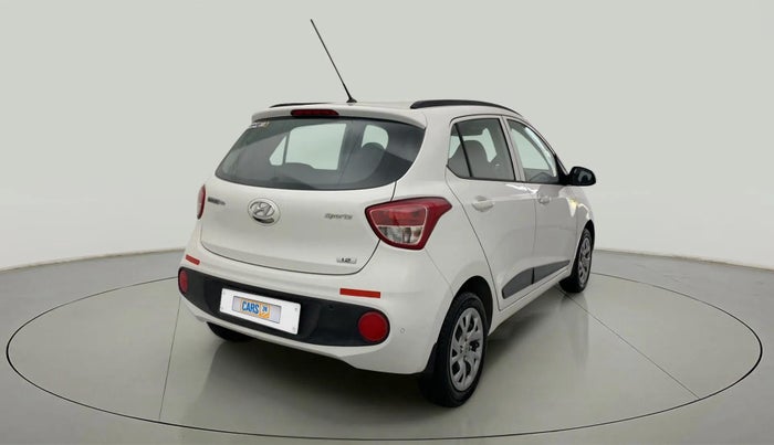 2017 Hyundai Grand i10 SPORTZ (O) 1.2 KAPPA VTVT, Petrol, Manual, 22,767 km, Right Back Diagonal