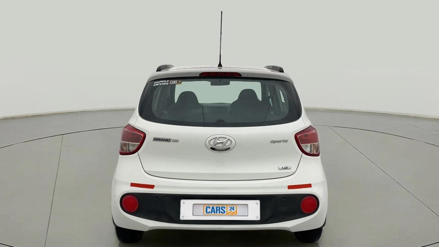 2017 Hyundai Grand i10 SPORTZ (O) 1.2 KAPPA VTVT, Petrol, Manual, 22,767 km, Back/Rear