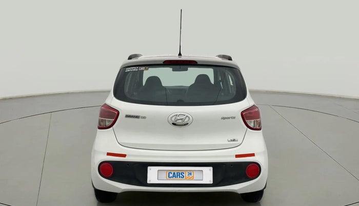 2017 Hyundai Grand i10 SPORTZ (O) 1.2 KAPPA VTVT, Petrol, Manual, 22,767 km, Back/Rear