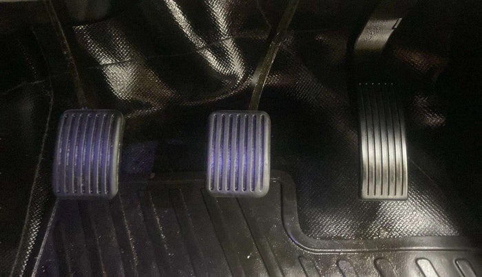 2019 Hyundai NEW SANTRO SPORTZ MT, CNG, Manual, 46,360 km, Pedals