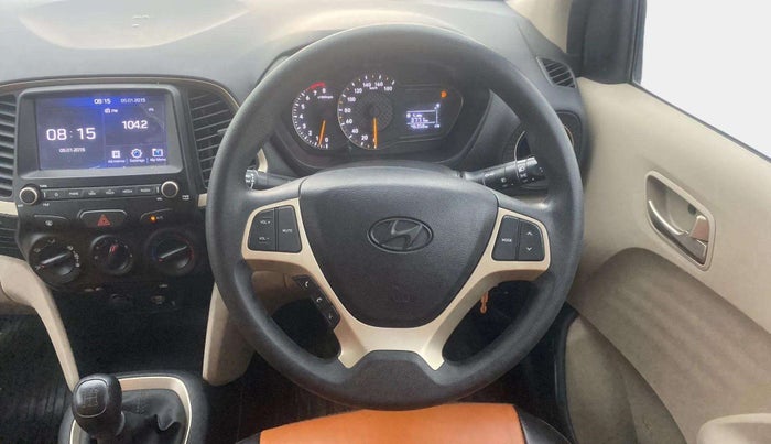 2019 Hyundai NEW SANTRO SPORTZ MT, CNG, Manual, 46,360 km, Steering Wheel Close Up