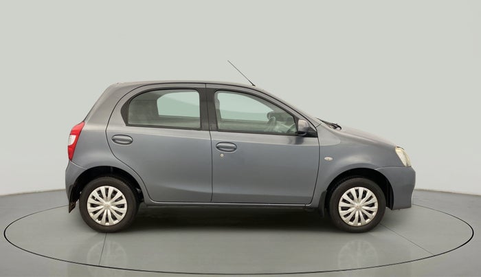 2013 Toyota Etios Liva G, Petrol, Manual, 69,233 km, Right Side View