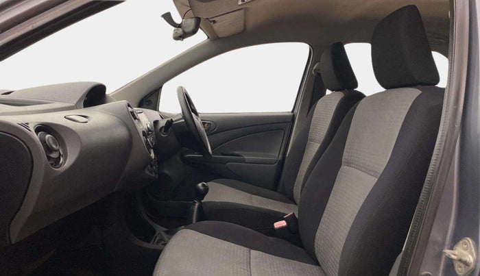 2013 Toyota Etios Liva G, Petrol, Manual, 69,233 km, Right Side Front Door Cabin