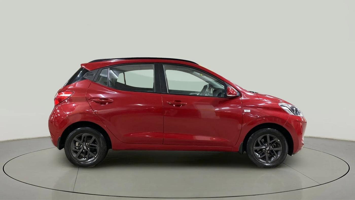 2020 Hyundai GRAND I10 NIOS SPORTZ AMT 1.2 KAPPA VTVT, Petrol, Automatic, 30,600 km, Right Side View