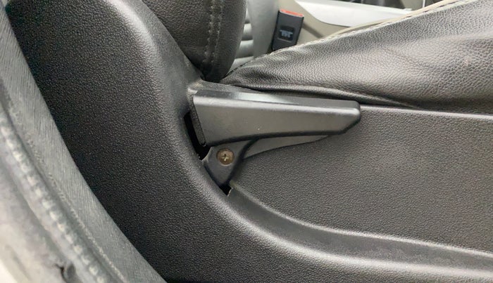 2018 Tata NEXON XMA PETROL, Petrol, Automatic, 88,984 km, Driver Side Adjustment Panel