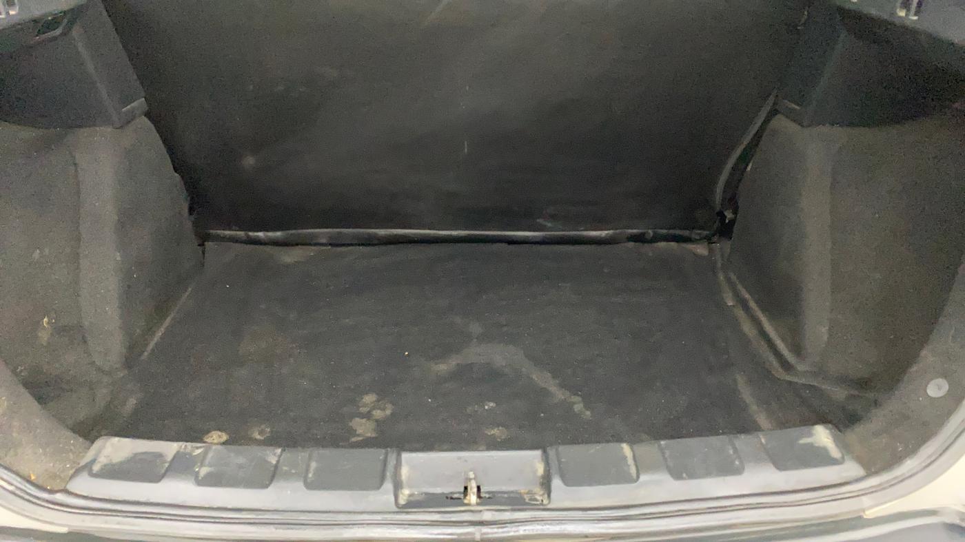 2018 Tata NEXON XMA PETROL, Petrol, Automatic, 88,984 km, Boot Inside