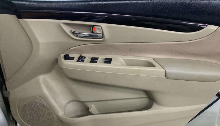 2018 Maruti Ciaz DELTA 1.4 MT PETROL, Petrol, Manual, 66,909 km, Driver Side Door Panels Control