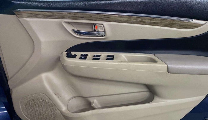 2018 Maruti Ciaz ZETA DIESEL 1.3, Diesel, Manual, 81,434 km, Driver Side Door Panels Control