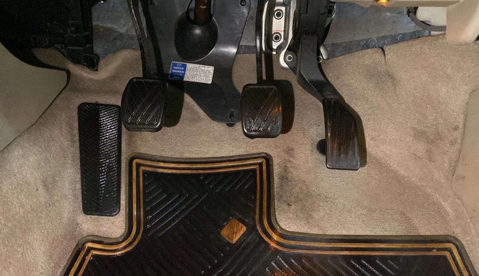 2018 Maruti Ciaz ZETA DIESEL 1.3, Diesel, Manual, 81,434 km, Pedals