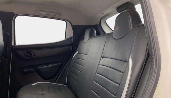 2016 Renault Kwid RXT 0.8 (O), Petrol, Manual, 39,687 km, Right Side Rear Door Cabin