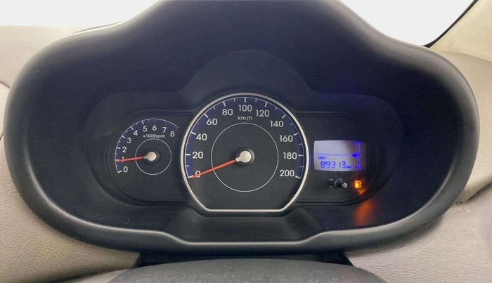 2016 Hyundai i10 MAGNA 1.1, CNG, Manual, 89,406 km, Odometer Image