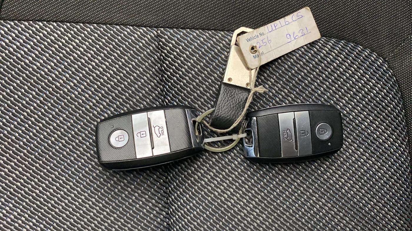2020 KIA SELTOS HTK PLUS 1.5, Petrol, Manual, 38,396 km, Key Close Up