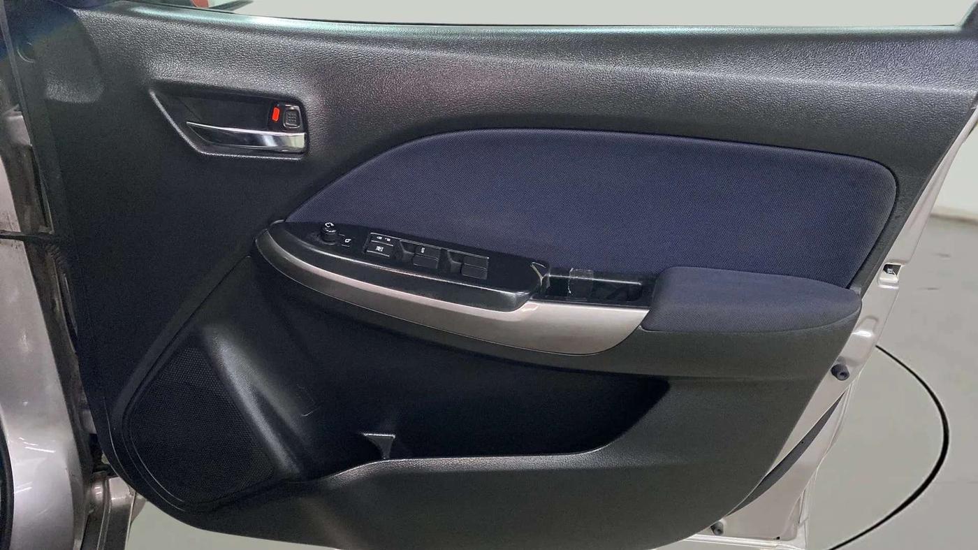 2020 Maruti Baleno ALPHA PETROL 1.2, Petrol, Manual, 19,942 km, Driver Side Door Panels Control
