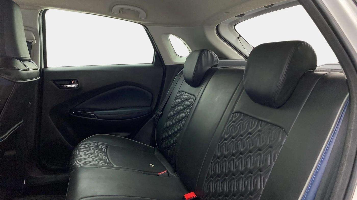 2022 Maruti Baleno ALPHA 1.2 AGS, Petrol, Automatic, 21,833 km, Right Side Rear Door Cabin