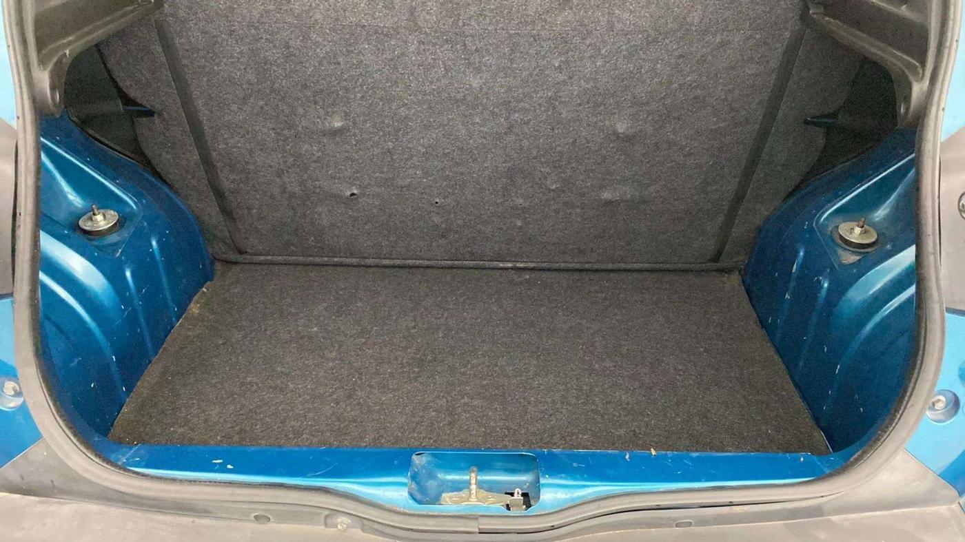 2019 Renault Kwid CLIMBER 1.0 (O), Petrol, Manual, 44,792 km, Boot Inside