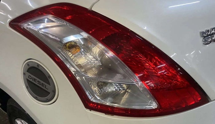 2013 Maruti Swift VDI, Diesel, Manual, 96,404 km, Left tail light - Minor scratches