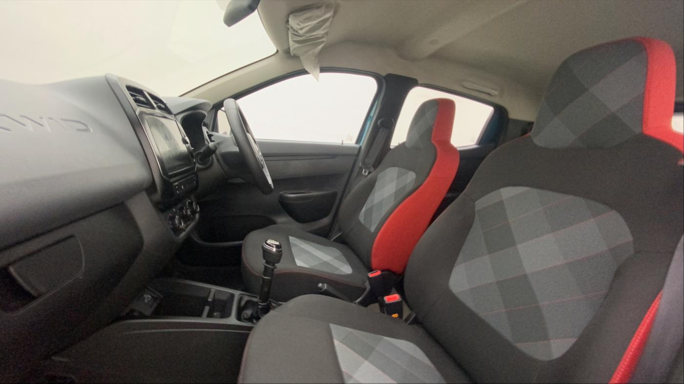 2020 Renault Kwid RXT 0.8, Petrol, Manual, 16,672 km, Right Side Front Door Cabin