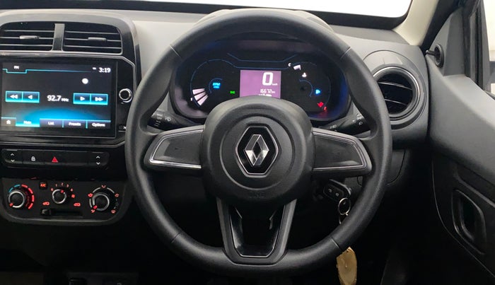 2020 Renault Kwid RXT 0.8, Petrol, Manual, 16,672 km, Steering Wheel Close Up