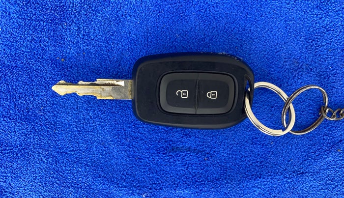 2020 Renault Kwid RXT 0.8, Petrol, Manual, 16,672 km, Key Close Up