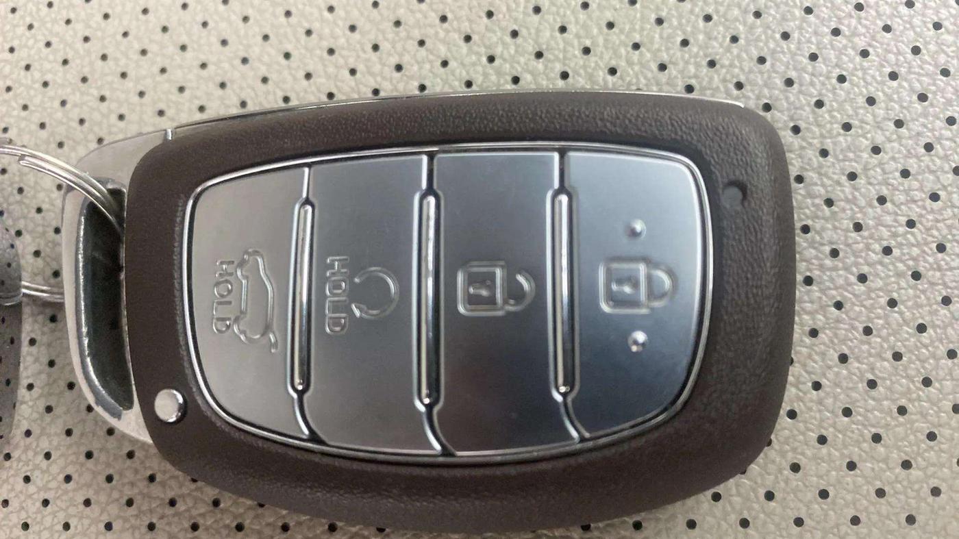 2022 Hyundai Creta SX (O) 1.5 DIESEL, Diesel, Manual, 41,404 km, Key Close Up
