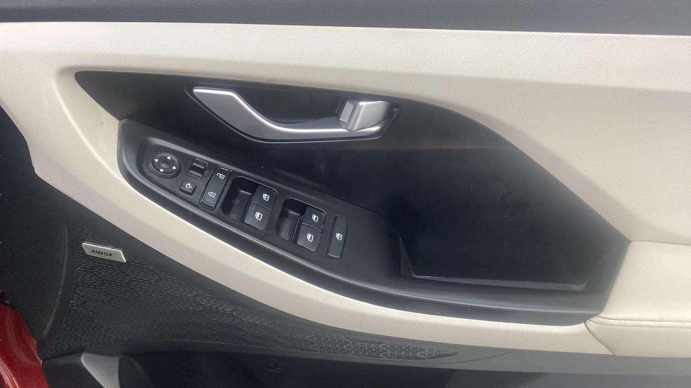 2022 Hyundai Creta SX (O) 1.5 DIESEL, Diesel, Manual, 41,404 km, Driver Side Door Panels Control