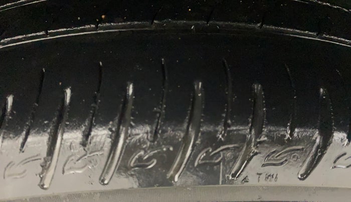 2021 Hyundai VENUE SX 1.0 (O) TURBO IMT, Petrol, Manual, 55,090 km, Right Rear Tyre Tread