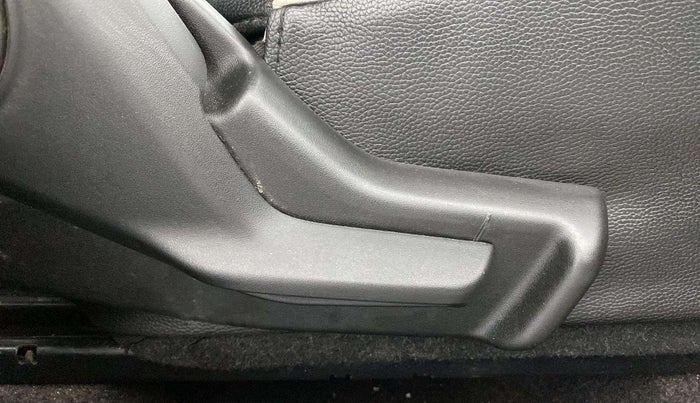 2017 Maruti Baleno DELTA PETROL 1.2, Petrol, Manual, 55,486 km, Driver Side Adjustment Panel
