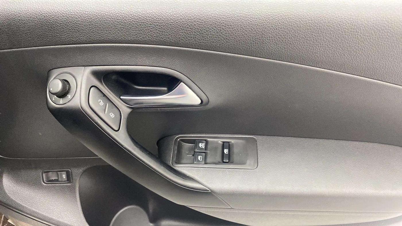2021 Volkswagen Vento COMFORTLINE 1.0L TSI, Petrol, Manual, 22,433 km, Driver Side Door Panels Control