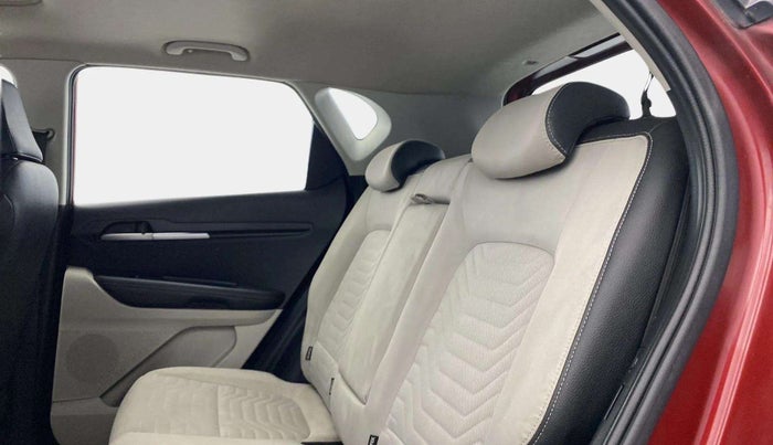 2020 KIA SONET HTX 1.0 IMT, Petrol, Manual, 55,051 km, Right Side Rear Door Cabin