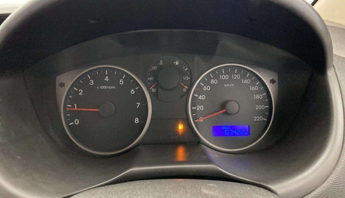 2013 Hyundai i20 MAGNA (O) 1.2, Petrol, Manual, 67,739 km, Odometer Image