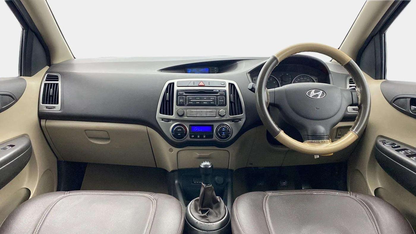 2013 Hyundai i20 MAGNA (O) 1.2, Petrol, Manual, 67,739 km, Dashboard