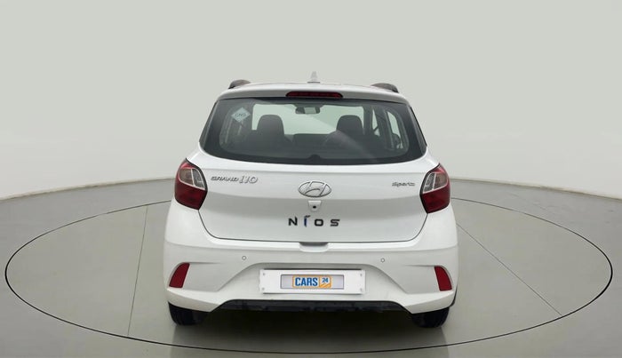 2020 Hyundai GRAND I10 NIOS SPORTZ 1.2 KAPPA VTVT CNG, CNG, Manual, 17,639 km, Back/Rear