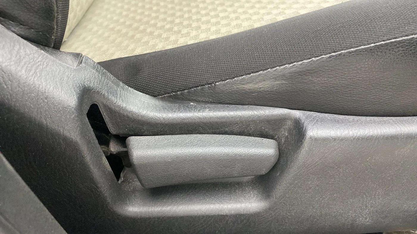 2020 Maruti Alto VXI PLUS, Petrol, Manual, 5,828 km, Driver Side Adjustment Panel