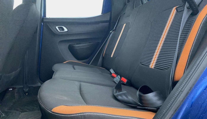 2021 Renault Kwid CLIMBER 1.0 AMT (O), Petrol, Automatic, 11,960 km, Right Side Rear Door Cabin