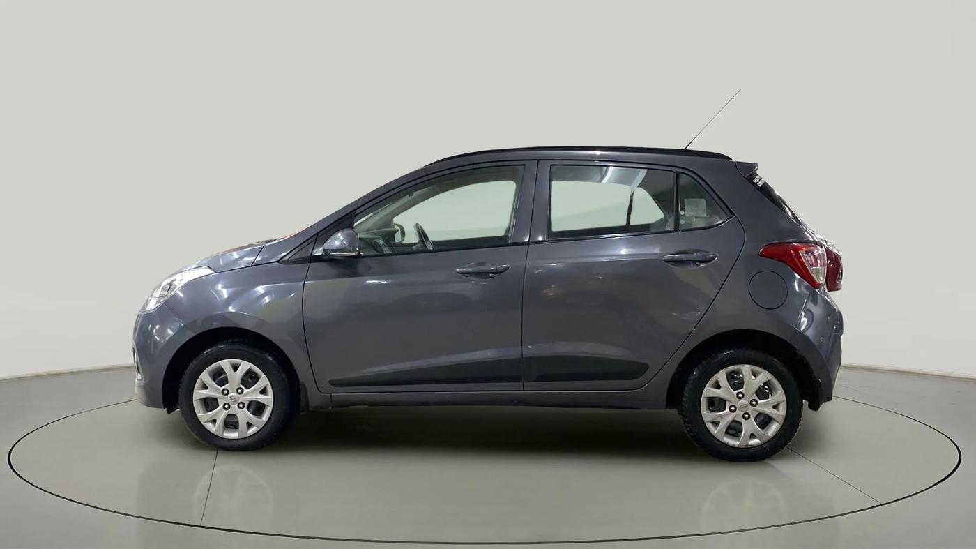 2016 Hyundai Grand i10 SPORTZ 1.2 KAPPA VTVT, Petrol, Manual, 36,795 km, Left Side
