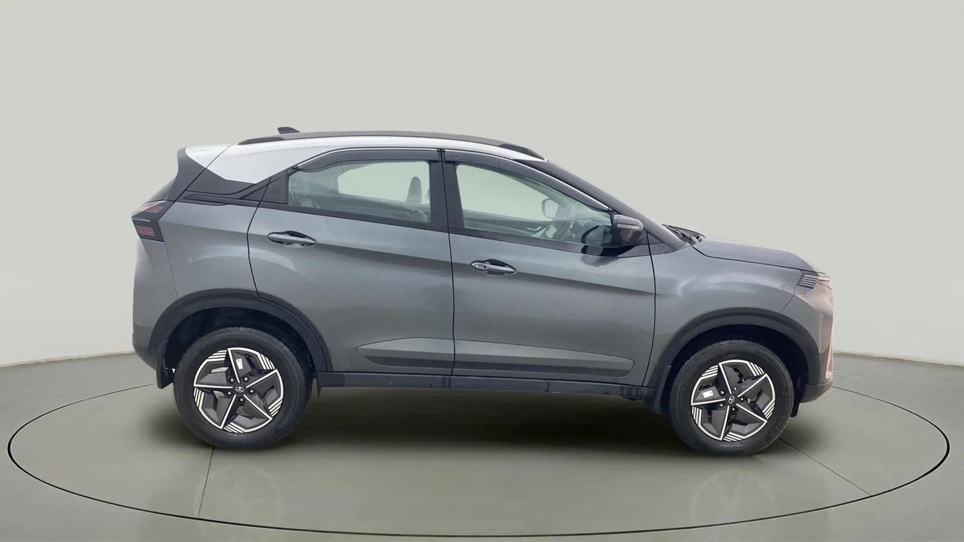 2023 Tata NEXON CREATIVE+ DCA DUAL TONE 1.2 PETROL, Petrol, Automatic, 23,022 km, Right Side