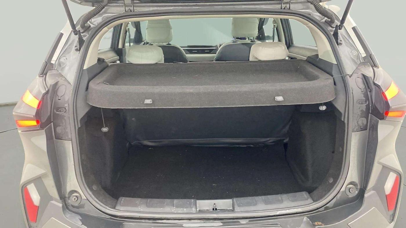 2023 Tata NEXON CREATIVE+ DCA DUAL TONE 1.2 PETROL, Petrol, Automatic, 23,022 km, Boot Inside