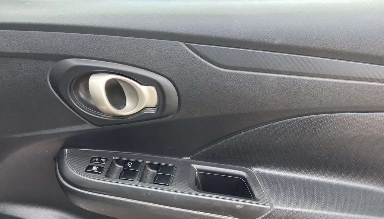 2019 Datsun Go T(O), Petrol, Manual, 39,534 km, Driver Side Door Panels Control