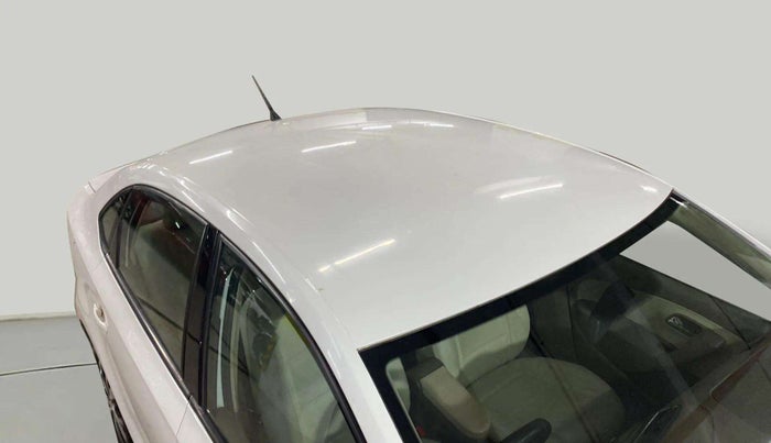 2013 Skoda Rapid AMBITION 1.6 MPI MT PLUS, Petrol, Manual, 60,774 km, Roof