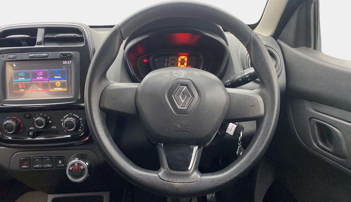 2017 Renault Kwid RXT 1.0 AMT, Petrol, Automatic, 47,830 km, Steering Wheel Close Up