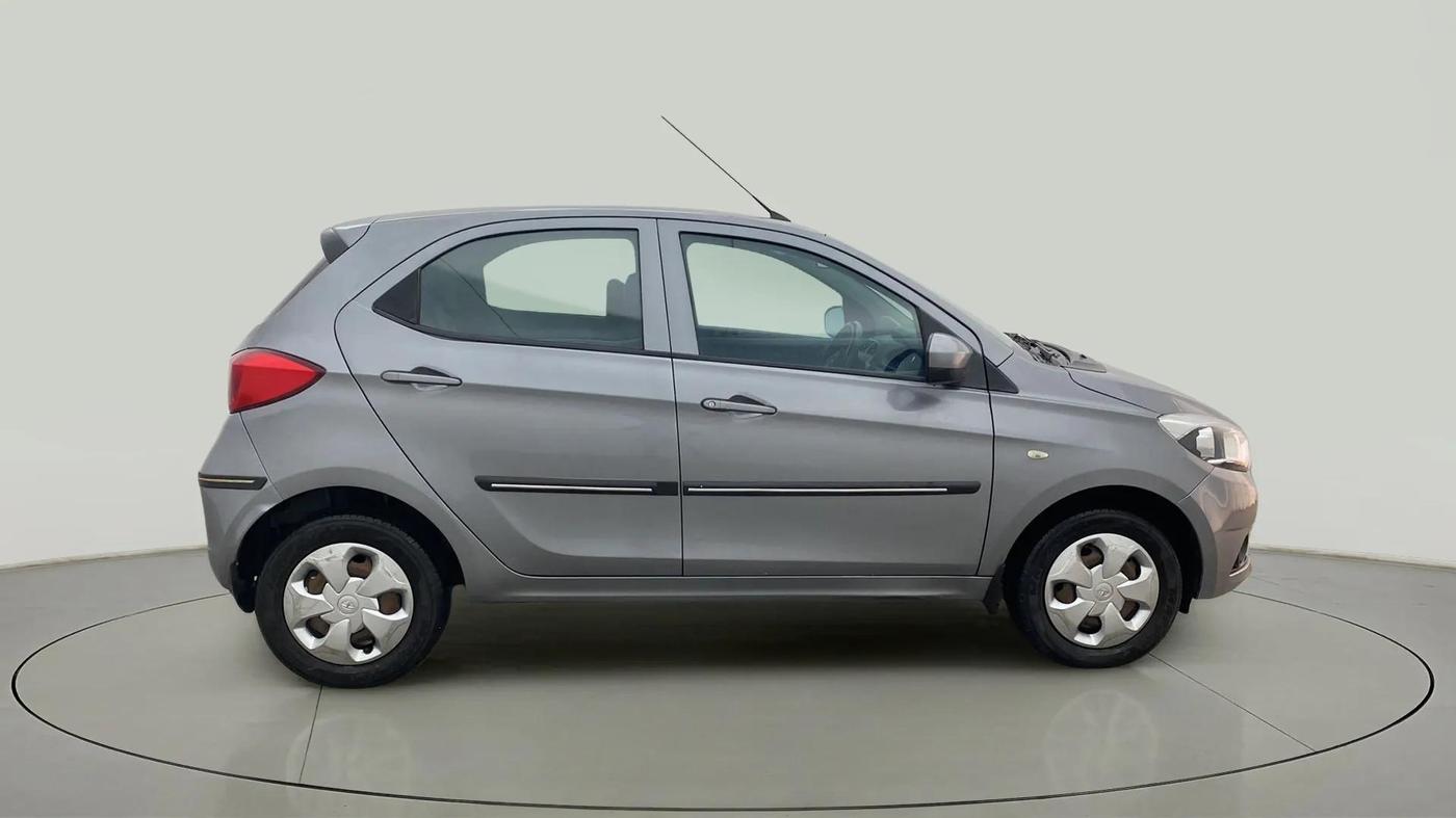 2019 Tata Tiago XT PETROL, Petrol, Manual, 60,385 km, Right Side