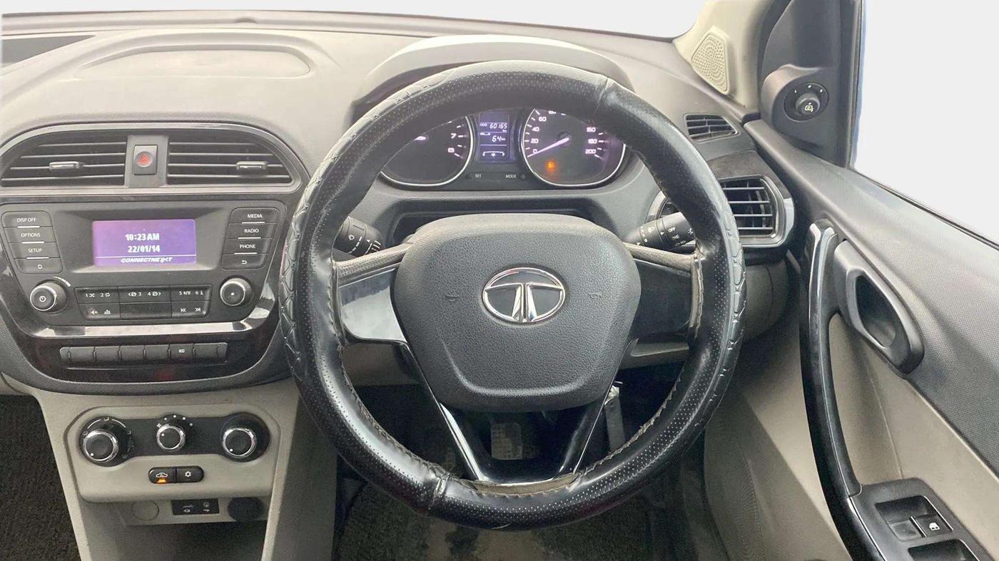 2019 Tata Tiago XT PETROL, Petrol, Manual, 60,385 km, Steering Wheel Close Up