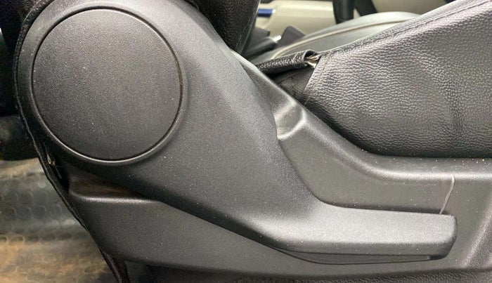 2020 Maruti IGNIS ZETA 1.2, Petrol, Manual, 91,211 km, Driver Side Adjustment Panel