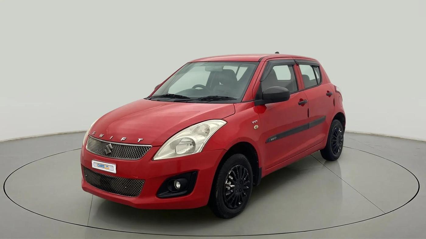 2017 Maruti Swift LXI (O), Petrol, Manual, 30,962 km, Left Front Diagonal