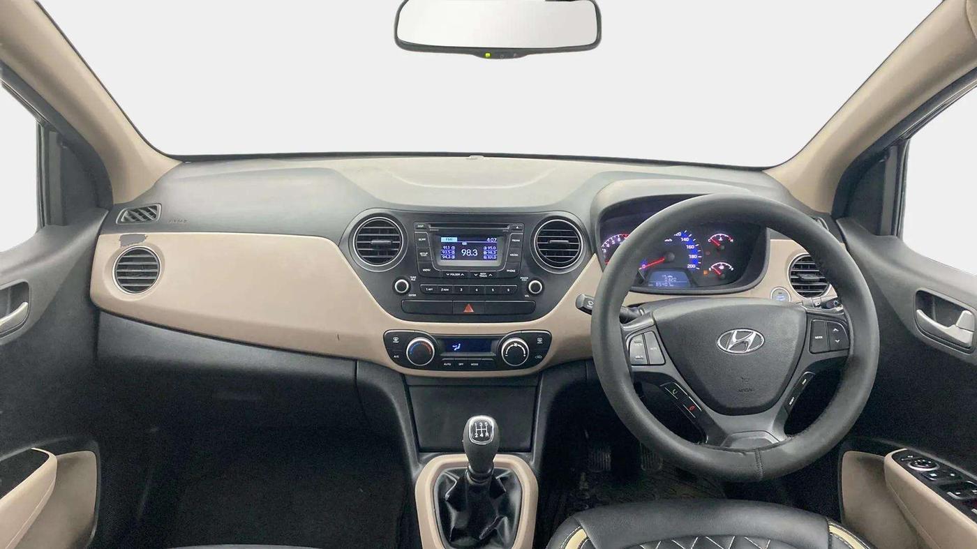 2014 Hyundai Xcent SX 1.2 (O), Petrol, Manual, 85,673 km, Dashboard