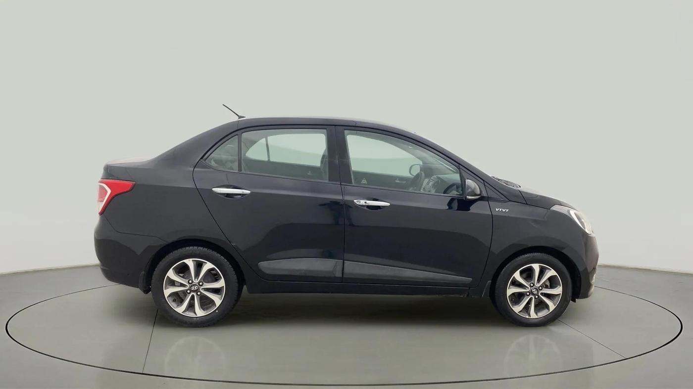2014 Hyundai Xcent SX 1.2 (O), Petrol, Manual, 85,673 km, Right Side