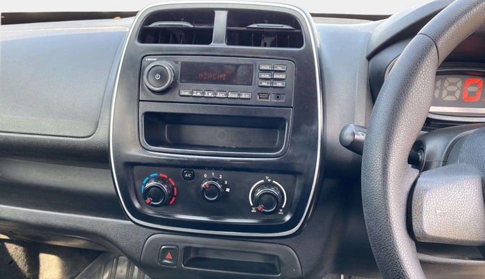 2017 Renault Kwid RXL 1.0, Petrol, Manual, 51,166 km, AC Unit - Directional switch has minor damage
