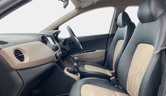 2019 Hyundai Grand i10 SPORTZ 1.2 KAPPA VTVT, Petrol, Manual, 26,466 km, Right Side Front Door Cabin