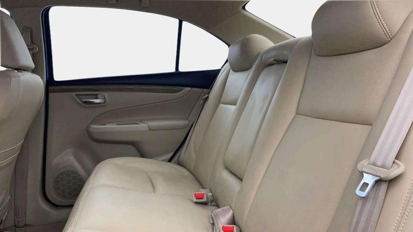 2021 Maruti Ciaz SIGMA 1.5 SHVS MT  PETROL, Petrol, Manual, 25,640 km, Right Side Rear Door Cabin