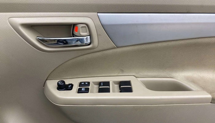 2017 Maruti Ertiga ZDI SHVS, Diesel, Manual, 45,218 km, Driver Side Door Panels Control